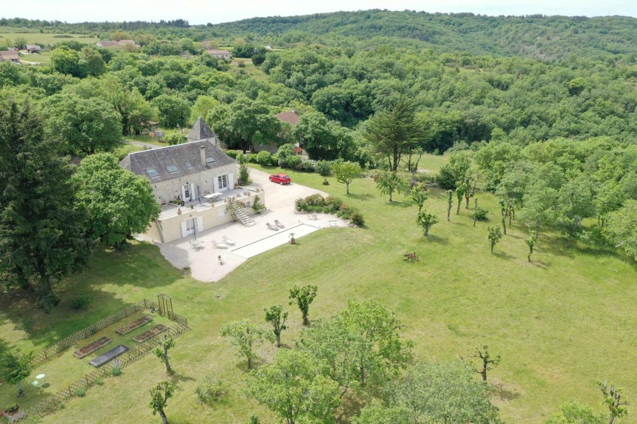Bed and Breakfast Domaine La Garenne Reilhaguet Exterior foto